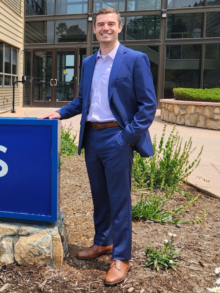 Brett Klein Photo in blue suit